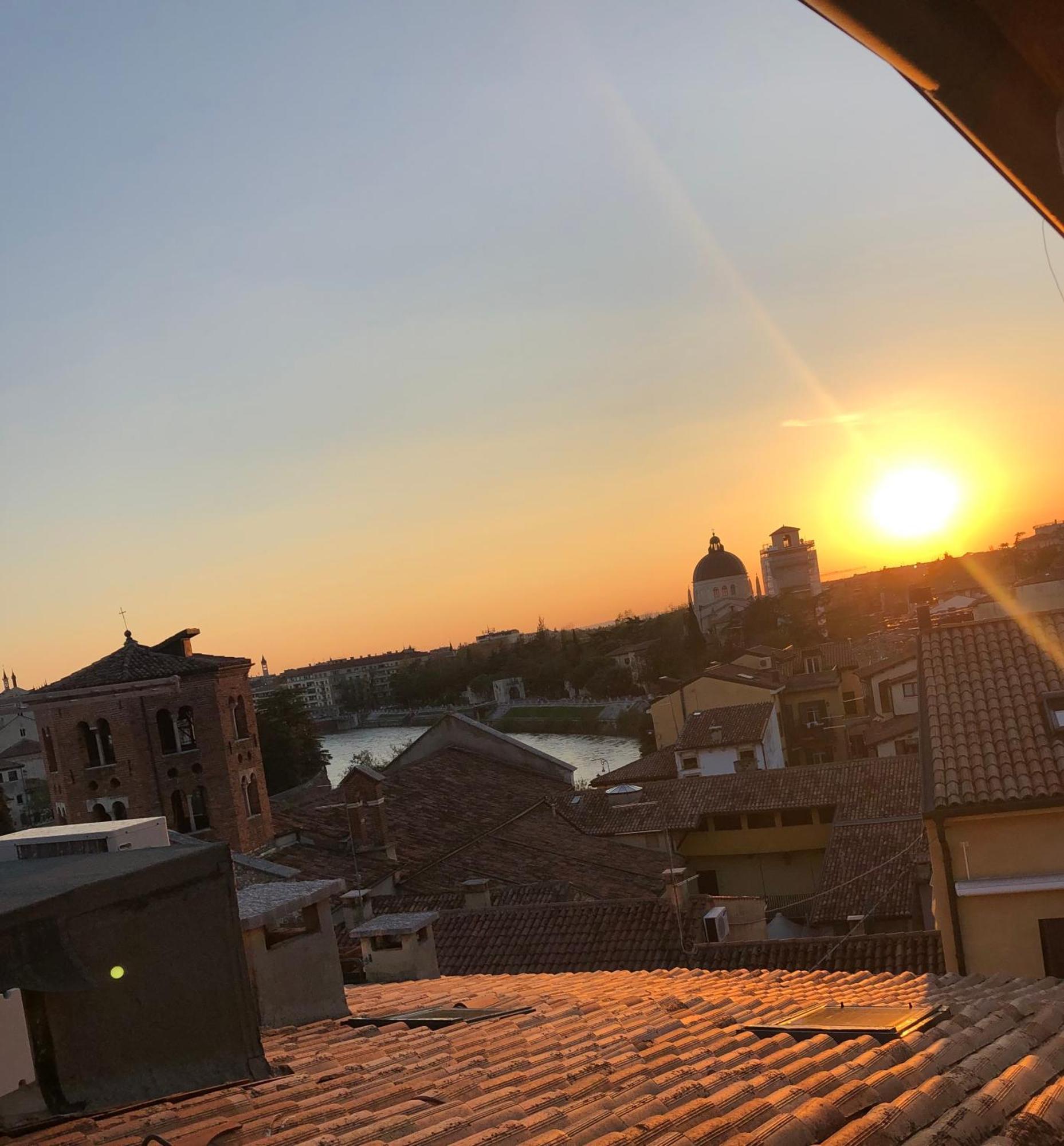 Fontanelle Apartment With View Verona Exteriör bild